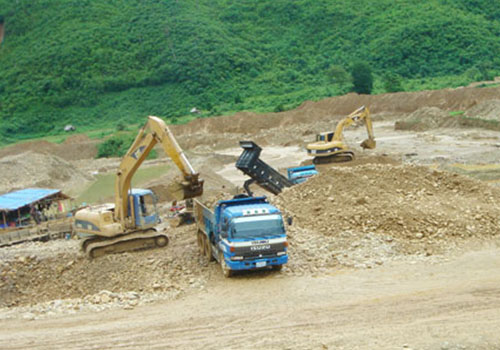 老撾、柬埔寨礦區工程車(chē)